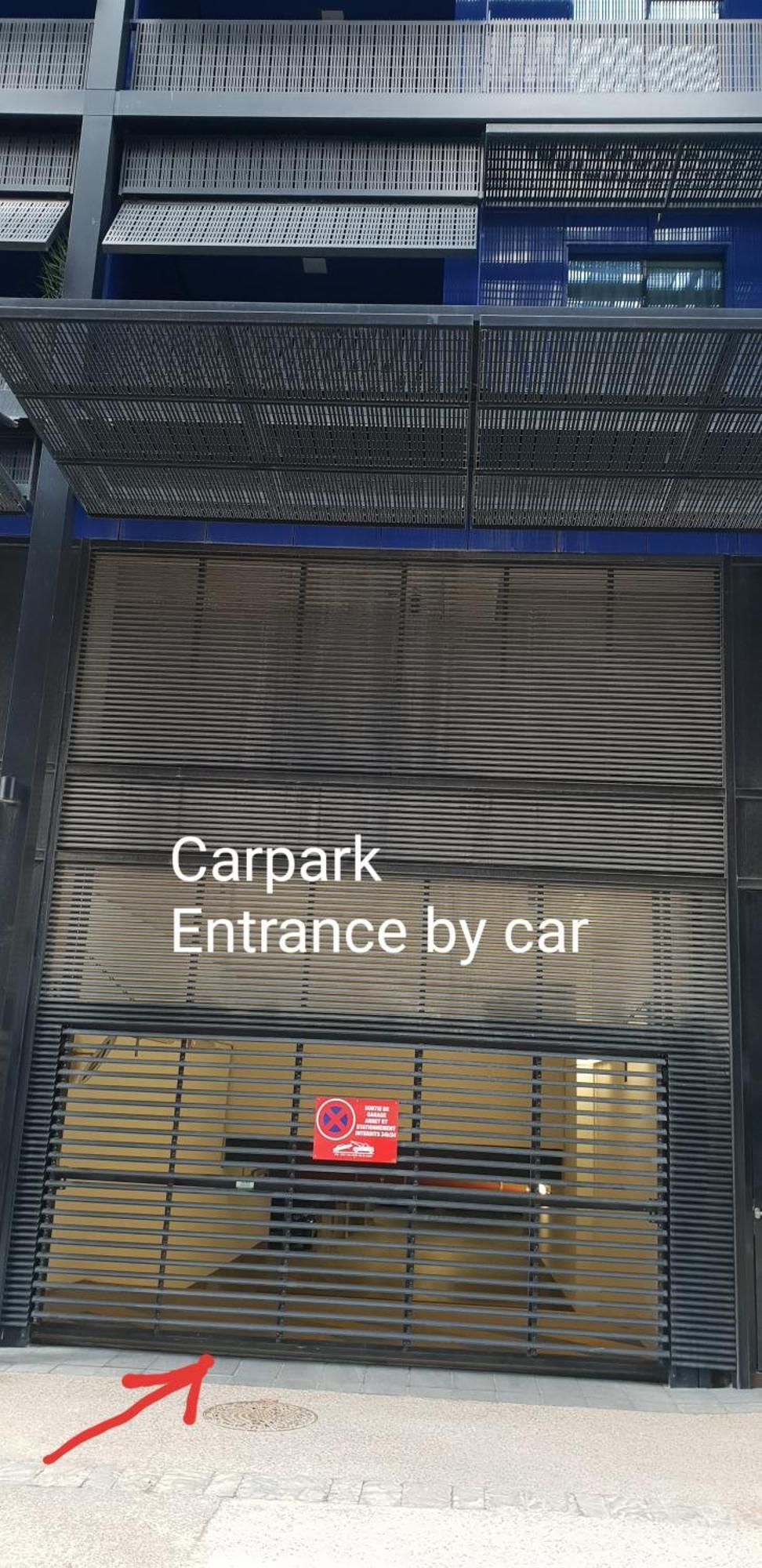 Bel Appartement Contemporain Avec Terrasse Climatisation Et Parking Payant En Option Strasbourg Kültér fotó