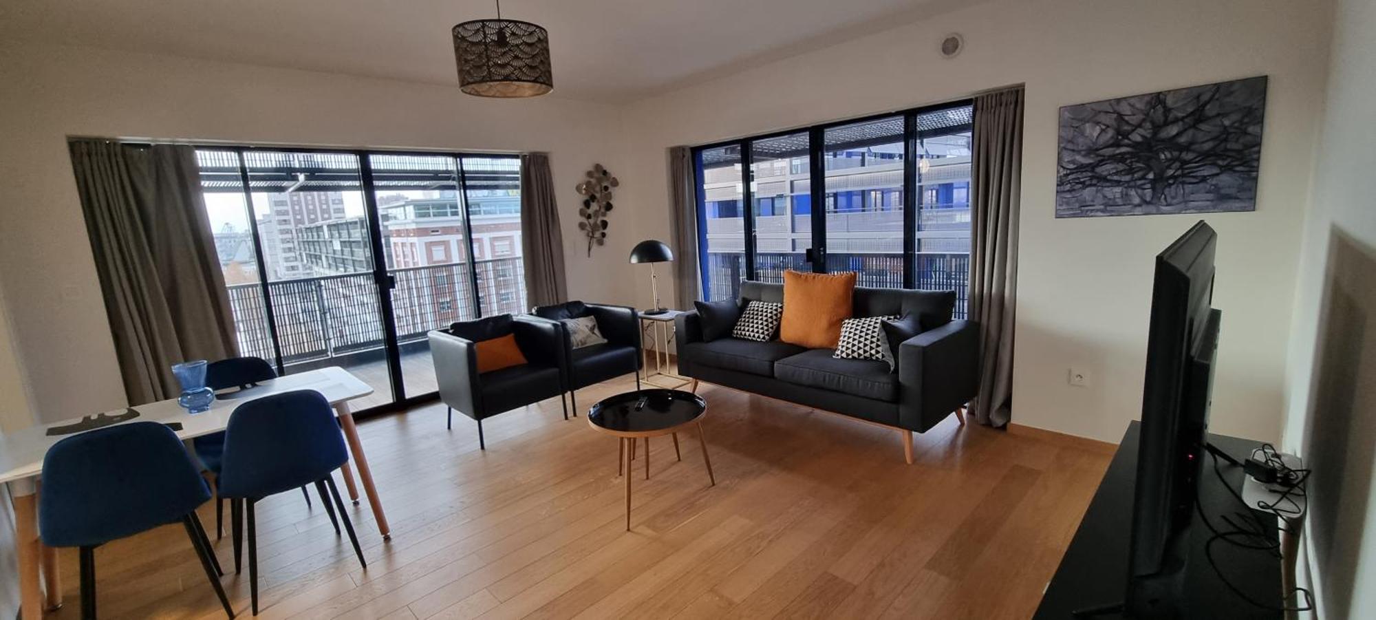 Bel Appartement Contemporain Avec Terrasse Climatisation Et Parking Payant En Option Strasbourg Kültér fotó